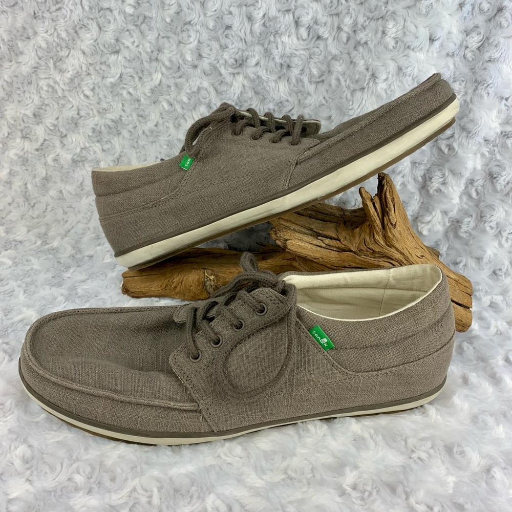 Sanuk slip on boat shoes canvas brown casual